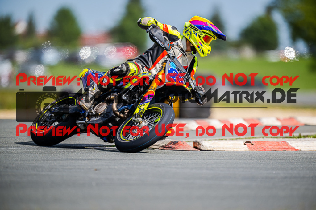 MaZZes_FotoMatrix_220903_3772 | S3