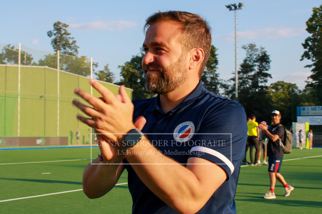 DM 23 Herren HF Mannheimer HC - UHC Hamburg 03.06.23-001 | lanaschraderfotografie - Realisiert mit Pictrs.com