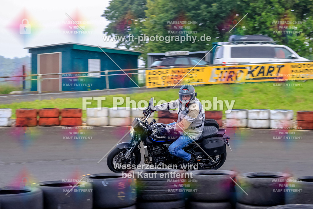 _TCM2832 | Hier findet Ihr Bilder von Touristenfahrten auf der Nürburgring Nordschleife oder von anderen Veranstaltungen die ich besucht habe. Viel Spass beim Durch Schauen 