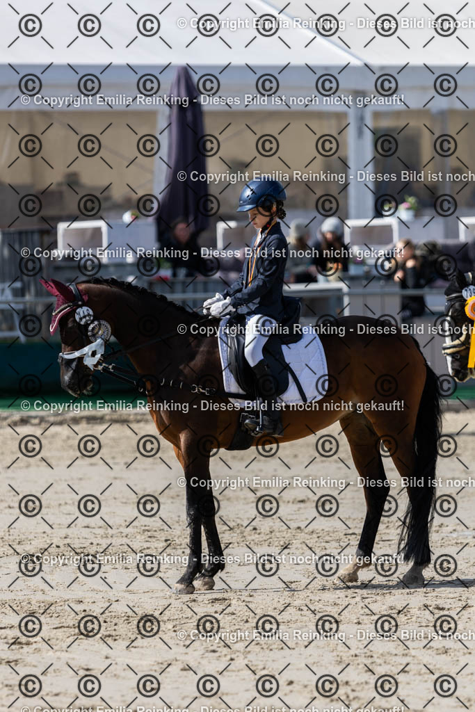 CL5A2049 | Emilia Reinking Fotografie - Realisiert mit Pictrs.com