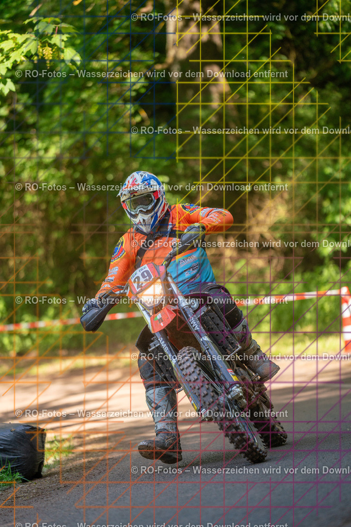 Wolfshausen 3 Lauf -1041 | Sportfotografie von RO-Fotos: Motorsport, Motocross, Enduro, Laufveranstaltungen und Triathlon. Professionelle Fotos von Sportlern und Events. - Realisiert mit Pictrs.com