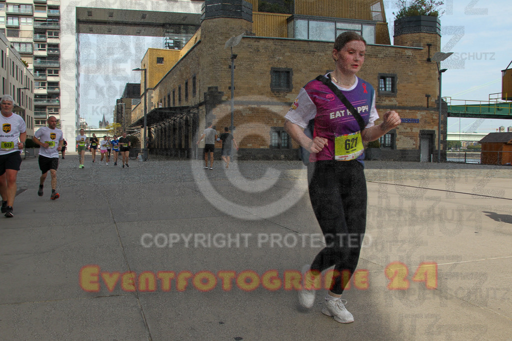 250920_1337_EV4_6271 | Sportfotografie im Rhein-Sieg Kreis, Köln, Bonn, NRW, Rheinland Pfalz, Hessen, etc. Unser Tätigkeitsfeld umfasst den Laufsport vom Volkslauf über den Marathon, Duathlon, Triathon bis zum Ultralauf wie Kölnpfad Ultra oder Schindertrail.