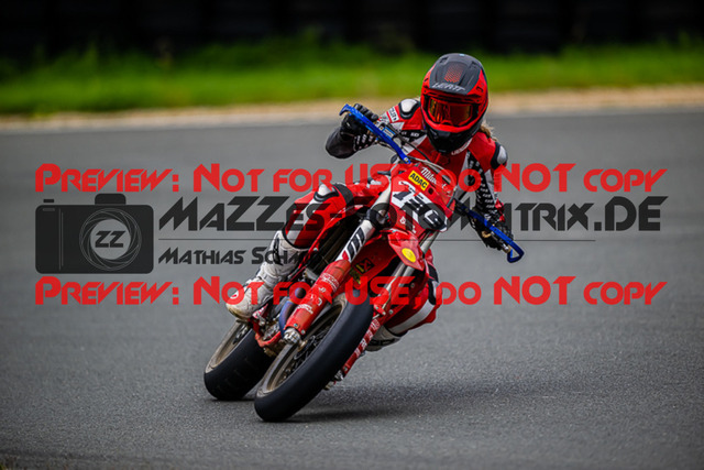 MaZZes_FotoMatrix_220903_5262 | S4