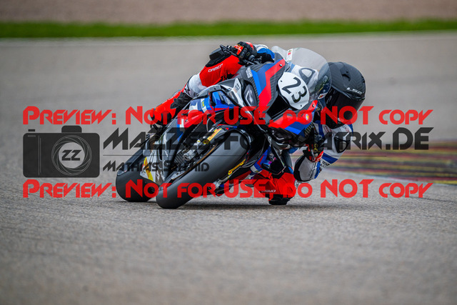 MaZZes_FotoMatrix_240503_6007705_0708 | STK1000