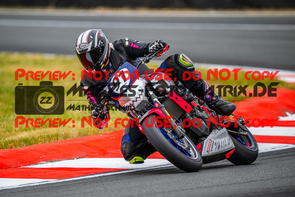 MaZZes_Fotomatrix_20230602_6007705_8433 | TWIN CUP