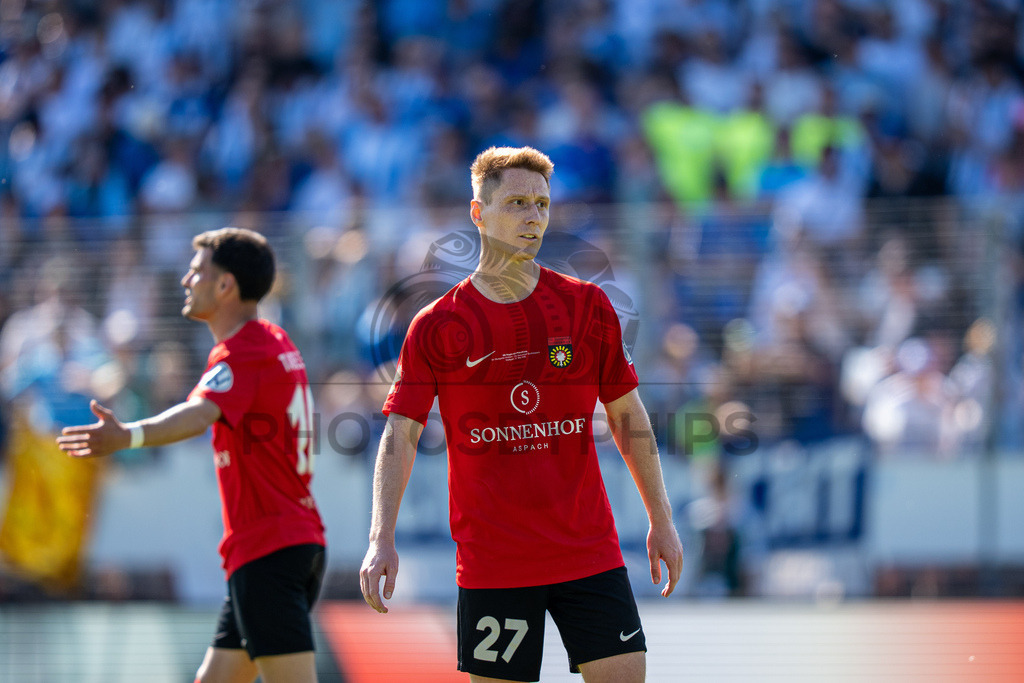 Stuttgarter Kickers vs. SG Sonnenhof Großaspach, Fussball, WFV-Pokal, Finale, 23.05.2026 | Loris Maier (SG Sonnenhof Großaspach, #27),Stuttgarter Kickers vs. SG Sonnenhof Großaspach, Fussball, WFV-Pokal, Finale, 23.05.2026