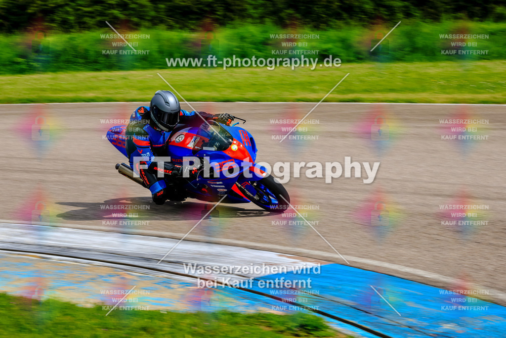 MotoTeam-9307 | Hier findet Ihr Bilder von Touristenfahrten auf der Nürburgring Nordschleife oder von anderen Veranstaltungen die ich besucht habe. Viel Spass beim Durch Schauen 