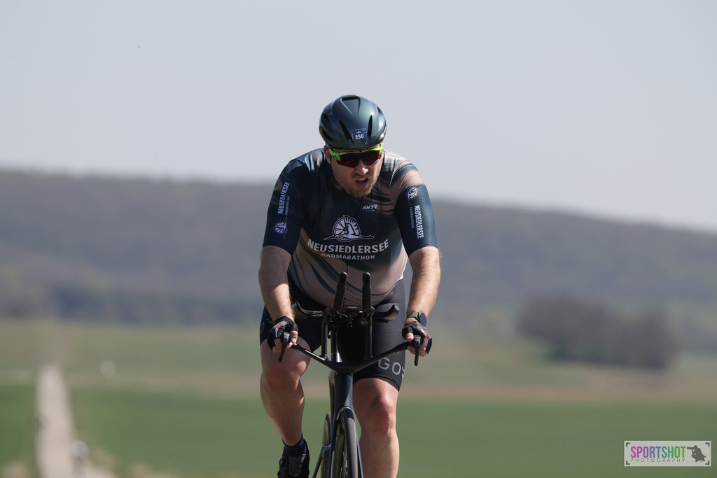 368A2795 | Neusiedlersee Radmarathon 2026@sportshot_your_pictrs #yourpictures#roadtowm2029 #nrm #neusiedlerseeradmarathon #neusiedlersee #neusiedlerseetourismus #burgenland #mörbisch #nrm26 #burgenlandtourismus #voglundco #poweredbyburgenlandtourismus #radsport #rad #marathon #ucigranfondo #visitburgenland #ucigranfondoworldseries