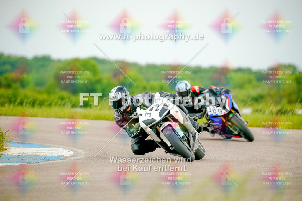 _MOT2168 | Hier findet Ihr Bilder von Touristenfahrten auf der Nürburgring Nordschleife oder von anderen Veranstaltungen die ich besucht habe. Viel Spass beim Durch Schauen 