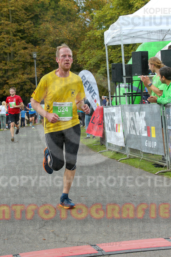 220925_1321_EX1_0563 | Sportfotografie im Rhein-Sieg Kreis, Köln, Bonn, NRW, Rheinland Pfalz, Hessen, etc. Unser Tätigkeitsfeld umfasst den Laufsport vom Volkslauf über den Marathon, Duathlon, Triathon bis zum Ultralauf wie Kölnpfad Ultra oder Schindertrail.