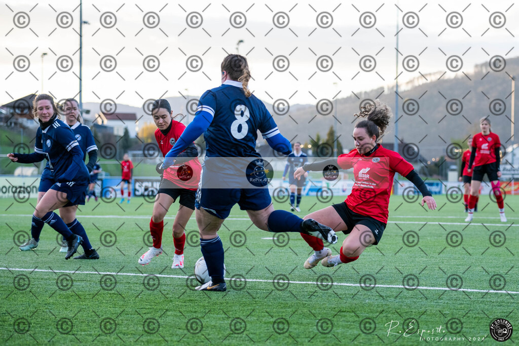 20240324_FC Rothrist Frauen vs FC Beinwil am See_026 | Sport und Naturfotografie von Roberto Esposito zeigt echte Momente Bewegung und die Schönheit der Natur. Ausdrucksstarke Bilder schaffen Emotionen.