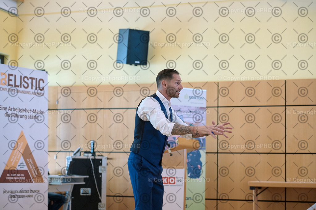 070_202509_EmployerBranding_NZ6_9819 | proPHOTO - Realisiert mit Pictrs.com