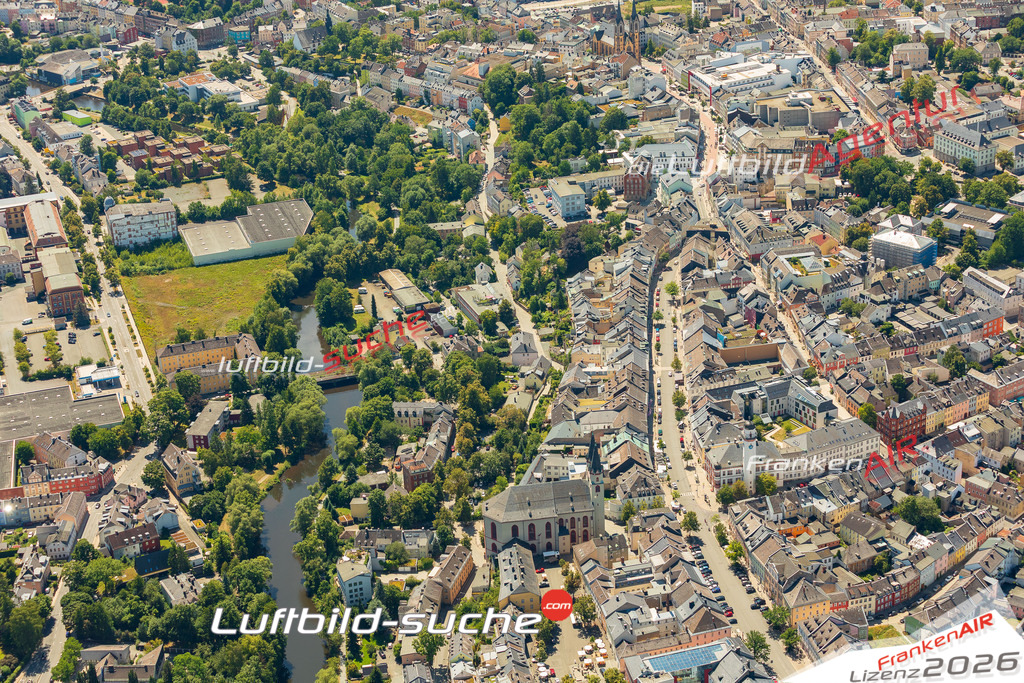 Schöne Luftaufnahme als Geschenk in Saale Hof - Die Luftbildaufnahme wurde 2025 vom UL-Flugzeug heraus erstellt ( keine Drohne ) - Hochauflösende Luftaufnahme -Nicht vergleichbar mit Google Maps oder Satelittenbilder- Die Geschenkidee !Mit Lizenz und Bildrechte bestellbar