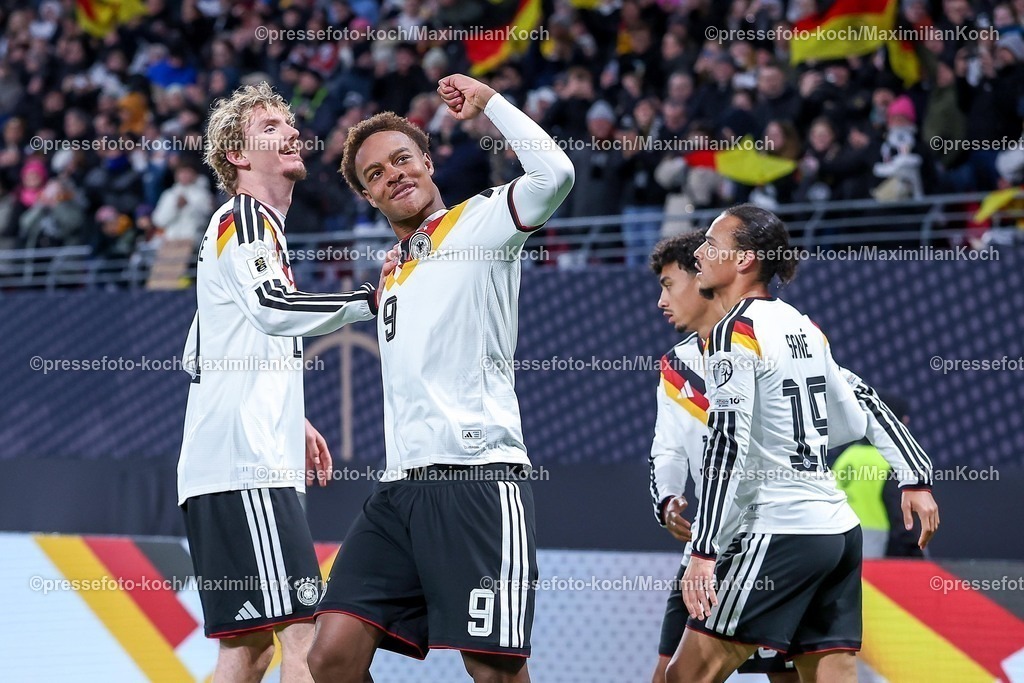 DFB17112503102 | 17.11.2025, Fußball, Länderspiel, WM-Qualifikation Europa, Deutschland - Slowakei, Red Bull Arena (Leipzig), 10. Spieltag, Saison 2025 2026: Torjubel nach dem Tor zum 6:0 durch Torschütze Forzan Assan Ouedraogo (GER #09)  zusammen mit  Nick Woltemade (GER #11) Leroy Sane (GER #19) Nathaniel Brown (GER #18)  Regulations prohibit any use of photographs as image sequences and or quasi-video.