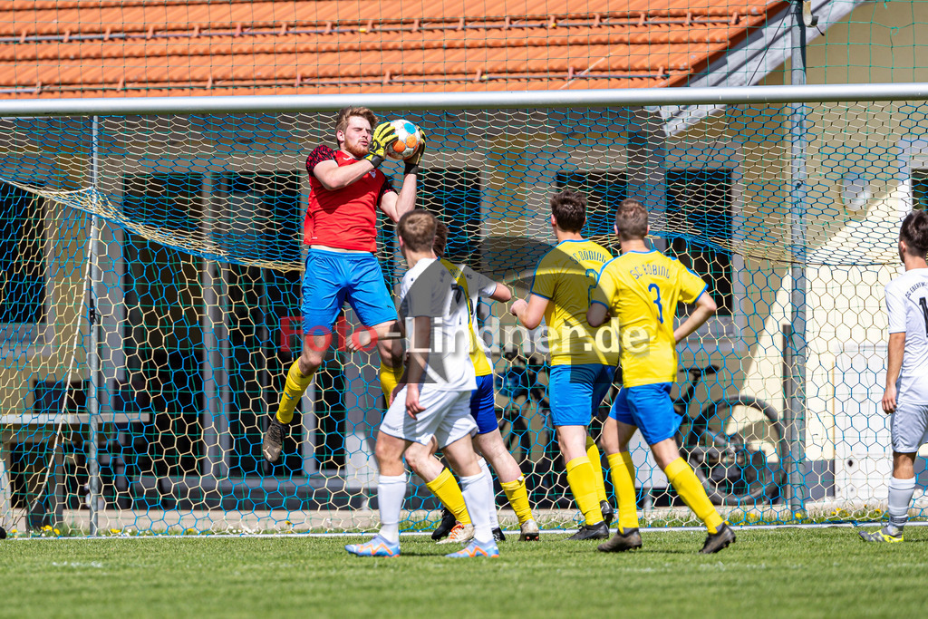 SC Böbing vs SG SV Eberfing/SV Söchering | Abstiegs Qualifikationsrunde A-Klasse Gruppe P, SC Böbing vs SG SV Eberfing/SV Söchering, 20240414,
Johannes WÖRMANN (SCB 1) sicher!,
2024-04-14 in Böbing (Sportplatz Böbing)
1 Johannes WÖRMANN (SCB 1)
Copyright: WolfgangxLindner foto-lindner.de
