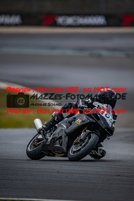 MaZZes_FotoMatrix_230719_5388 | GRUEN