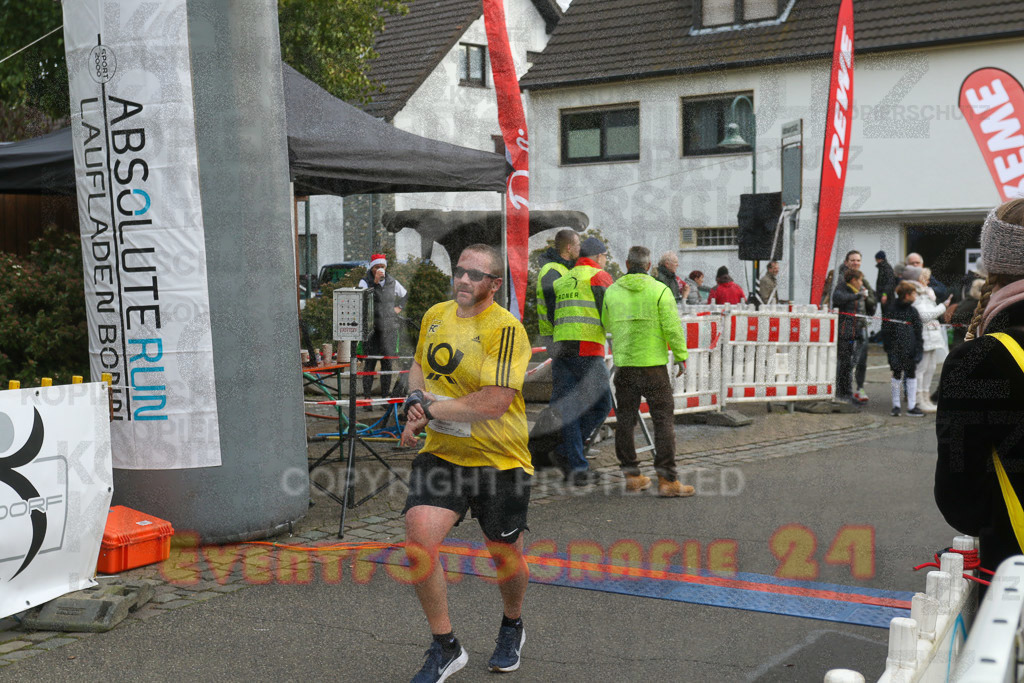 221127_1218_EV9_3584 | Sportfotografie im Rhein-Sieg Kreis, Köln, Bonn, NRW, Rheinland Pfalz, Hessen, etc. Unser Tätigkeitsfeld umfasst den Laufsport vom Volkslauf über den Marathon, Duathlon, Triathon bis zum Ultralauf wie Kölnpfad Ultra oder Schindertrail.