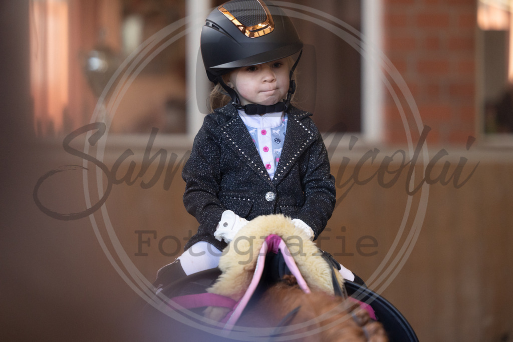 994A9511 | sabrinanicolaifotografie - Realisiert mit Pictrs.com