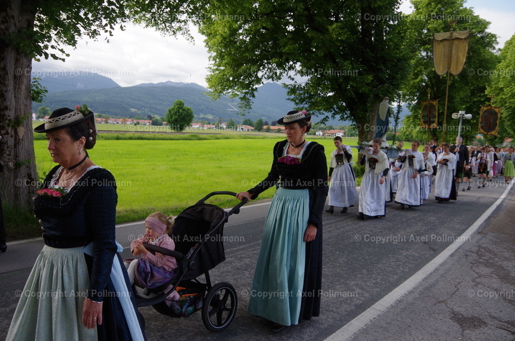 IMGP6216 | fotografiert von Axel PollmannLeonhardi Wallfahrt Benediktbeuern und Murnau, Fronleichnam, Fasching, Landschaft im Loisachtal und Benediktbeuern  - Realisiert mit Pictrs.com