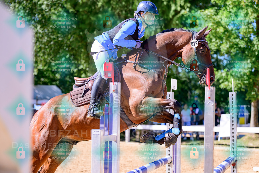 30082026-Giesenbach-Prfg23-0124 | Fokus Hufschlag Fotografie - Realisiert mit Pictrs.com