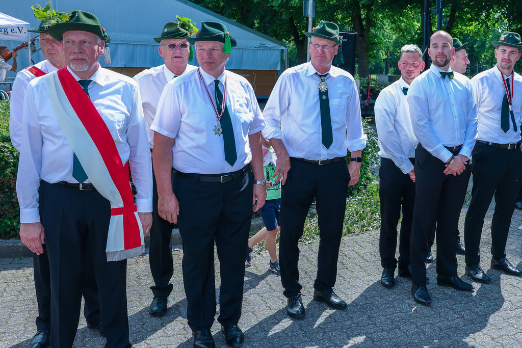 top-top.de-250531-081 | Foto, Video, Fotografie, Videografie, Fotobox, DJ, Discjockey, Musik, Musikbox, Veranstaltung, Photobooth, Amazon, Ebay, Buchtipp, Bestseller, Autor, Verlag, Buch, Wesel, Hamminkeln, NRW, Dinslaken, Rees, Drohne, Hochzeit, Party, Fotobox, Wesel, Fotograf