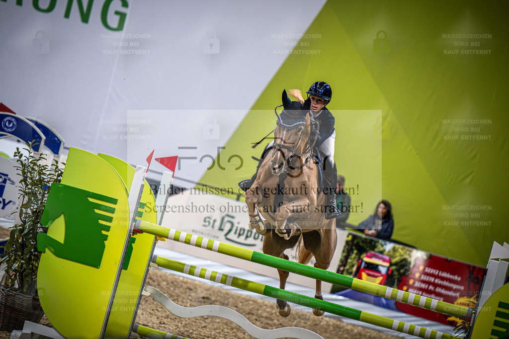 DOS_1674 | Entdecke hochwertige Reitturnierfotos von Foto Oger. Professionell, emotional und authentisch – jetzt Lieblingsmomente im Shop bestellen. - Realisiert mit Pictrs.com