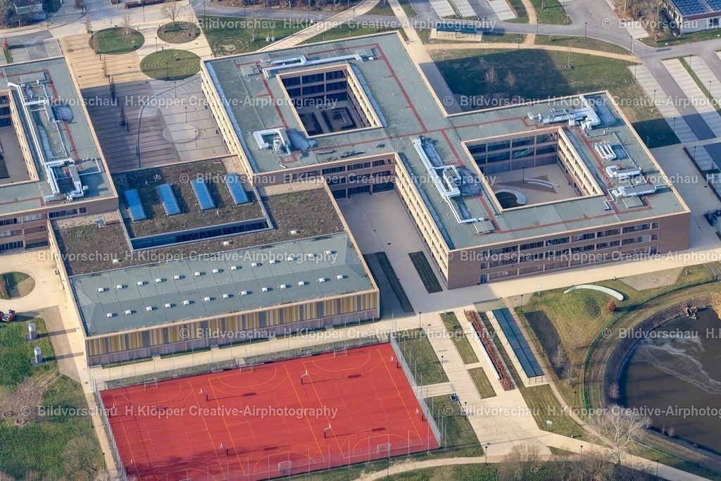 Luftbild Moers-8277 | Luftbildfotografie Luftbild Gebäudekomplex der Berufsschule Berufskolleg für Technik Moers (BKTM) an der Repelener Straße in Moers - Realisiert mit Pictrs.com