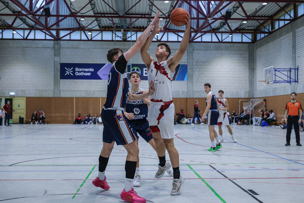 NBBL BAYER GIANTS vs Rostock Seawolves-79 | Fotos von Basketballspielen aus dem Raum NRW fotografiert von Gero Mueller-Laschet und Daniel Schaefer - Realized with Pictrs.com