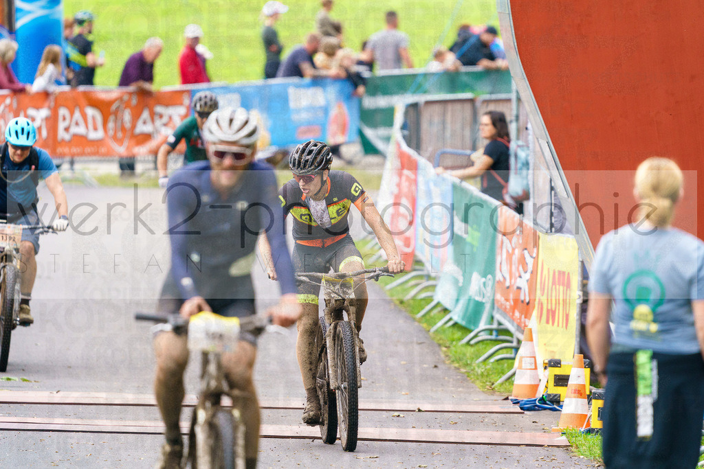 RennsteigRIDE Zieleinlaufbilder | Zieleinlauf RIDE 23