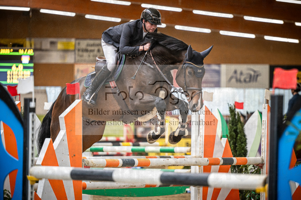 DOS_1019 | Entdecke hochwertige Reitturnierfotos von Foto Oger. Professionell, emotional und authentisch – jetzt Lieblingsmomente im Shop bestellen.Deutschlandweite Turnierfotografie. - Realisiert mit Pictrs.com