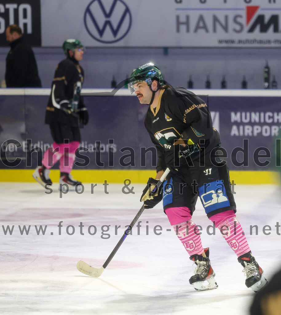 2025-10-10_004_TSV_Erding_gegen_onesto_Tigers_Bayreuth | Erding, Deutschland, 10.10.2025:Eishockey, Oberliga Süd 2025 / 2026, 7. Spieltag, TSV Erding gegen onesto Tigers Bayreuth, Endergebnis: 2:5Marco Pfleger (Erding Gladiators, #47)Foto: Christian Riedel / fotografie-riedel.net