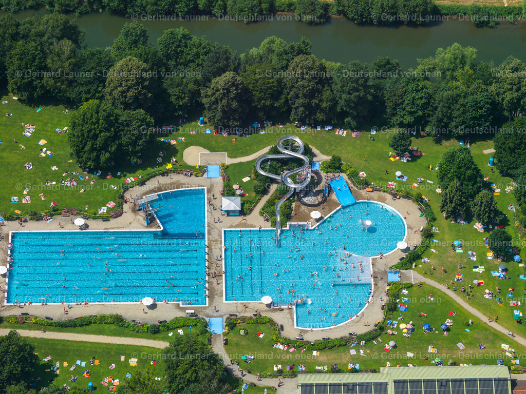 2825252 | Tübingen, Freibad