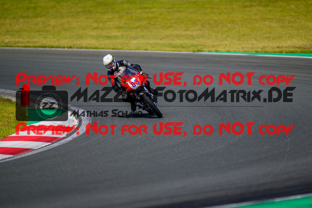 MaZZes_FotoMatrix_240725_6007705_5233 | BLAU