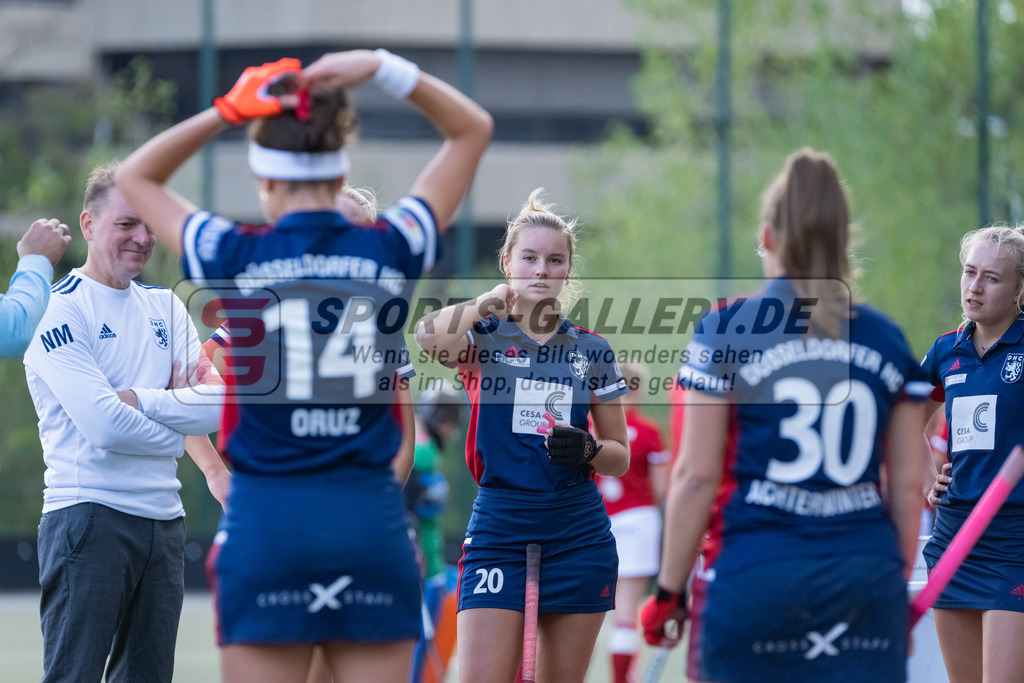 HK_20220925_100113 | 1. Bundesliga Damen Düsseldorfer HC - Berliner HC  am 25.9.2022 DHC Düsseldorf, Düsseldorf , Luca Scheuten ( Düsseldorfer HC #20 )