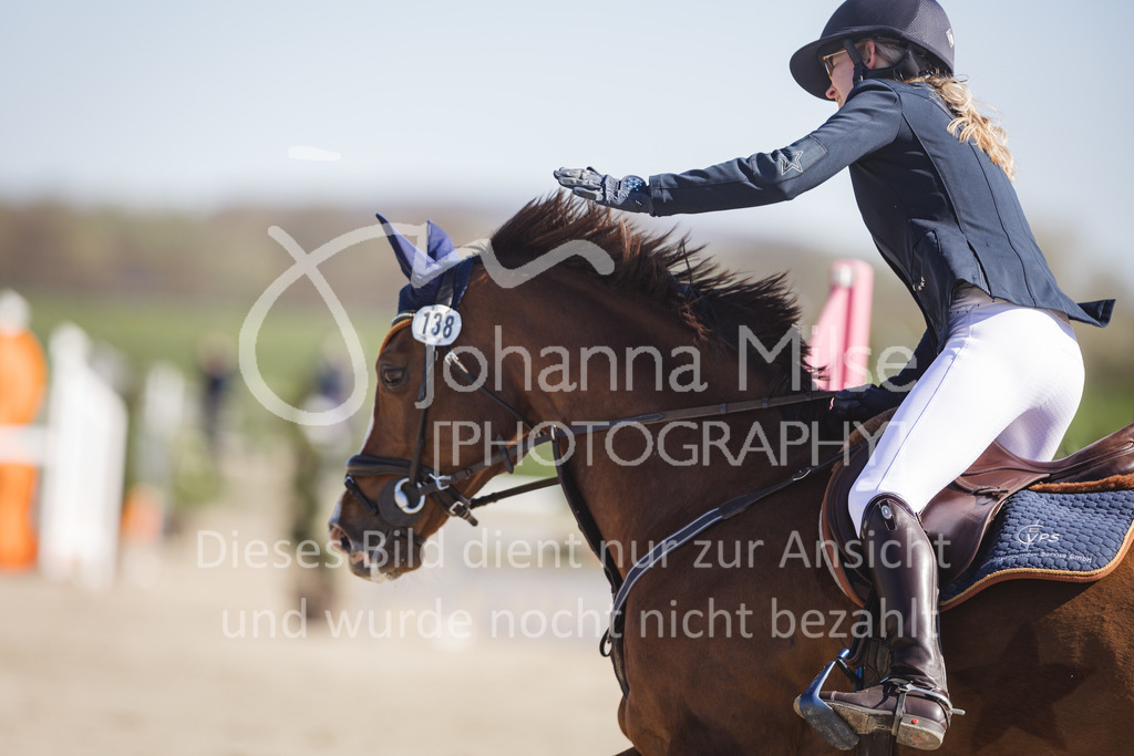 220416_2_A-Springen-224 | Frühlingsfest der Pferde
Herford
16.April 2022
02 Springprüfung Kl. A** geschlossen