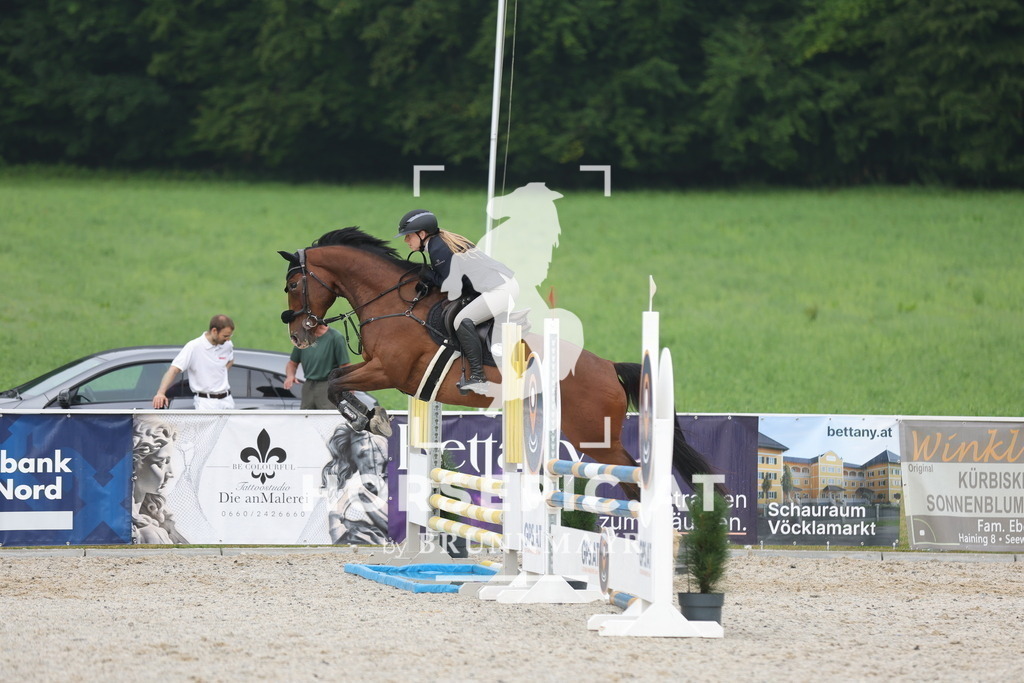 0P6A0421 | Willkommen bei Brunnmayr - Design & Fotografie – Ihrem Spezialisten für Reitturniere und Pferdeveranstaltungen in Oberösterreich, Salzburg und Bayern! Seit über 17 Jahren sind wir leidenschaftlich dabei.