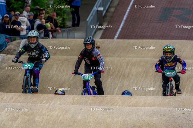 BayBMX2026-05772 | Fotogalerie von Thomas Dettweiler mit Eventbildern und lizenzfreien Fotos. Perfekt als Wandbild, für Büro, Website oder private Nutzung. - Realisiert mit Pictrs.com