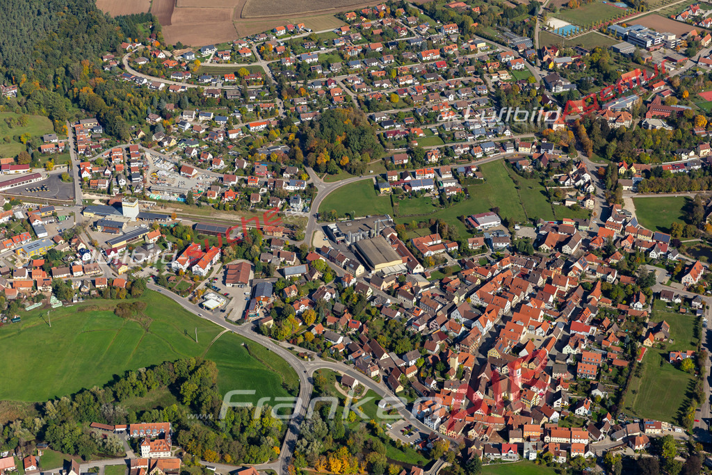 aktuelles Luftbild von  Windsbach - Luftaufnahme wurde 2019 von https://frankenair.de mittels Flugzeug (keine Drohne) erstellt.
