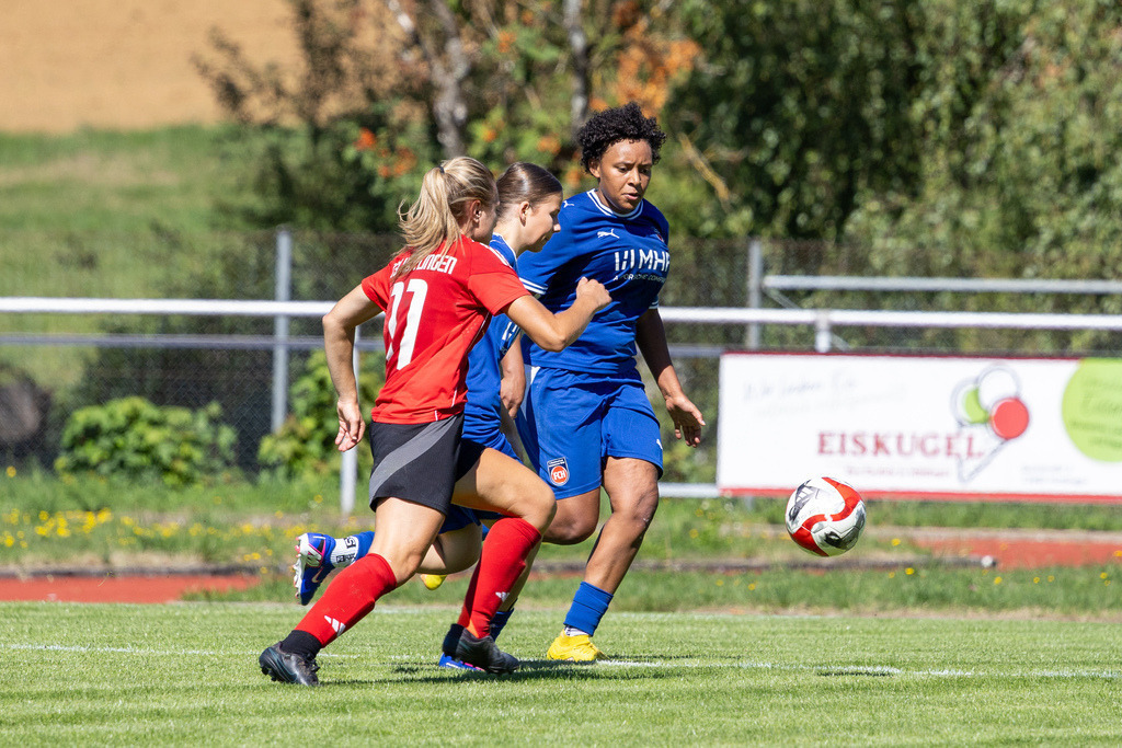 20260906-FCH-Huettlingen_067 | TSV Hüttlingen vs. 1.FC Heidenheim 1846 II, Fußball, Frauen, Bezirkspokal, 2026/2027, 1.Runde, 06.09.2026 in Hüttlingen(Foto: Michael Bulling) - Realisiert mit Pictrs.com