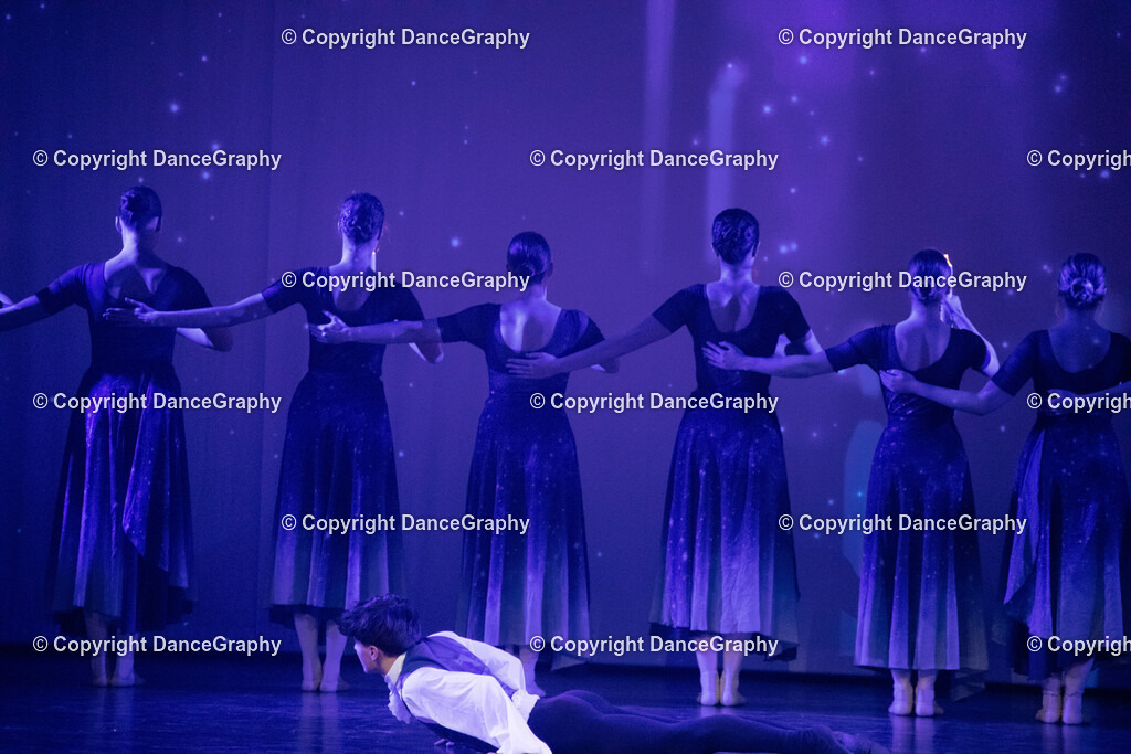 GPHY2377 | DanceGraphy - Realisiert mit Pictrs.com