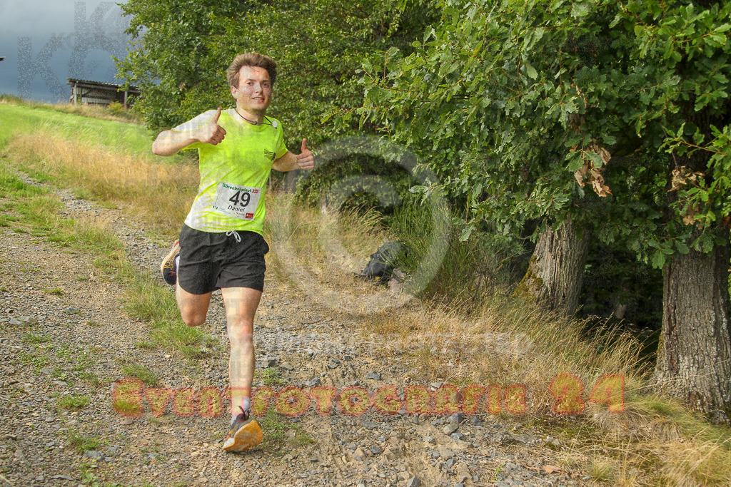 250801_1851_EV4_7614 | Sportfotografie im Rhein-Sieg Kreis, Köln, Bonn, NRW, Rheinland Pfalz, Hessen, etc. Unser Tätigkeitsfeld umfasst den Laufsport vom Volkslauf über den Marathon, Duathlon, Triathon bis zum Ultralauf wie Kölnpfad Ultra oder Schindertrail.