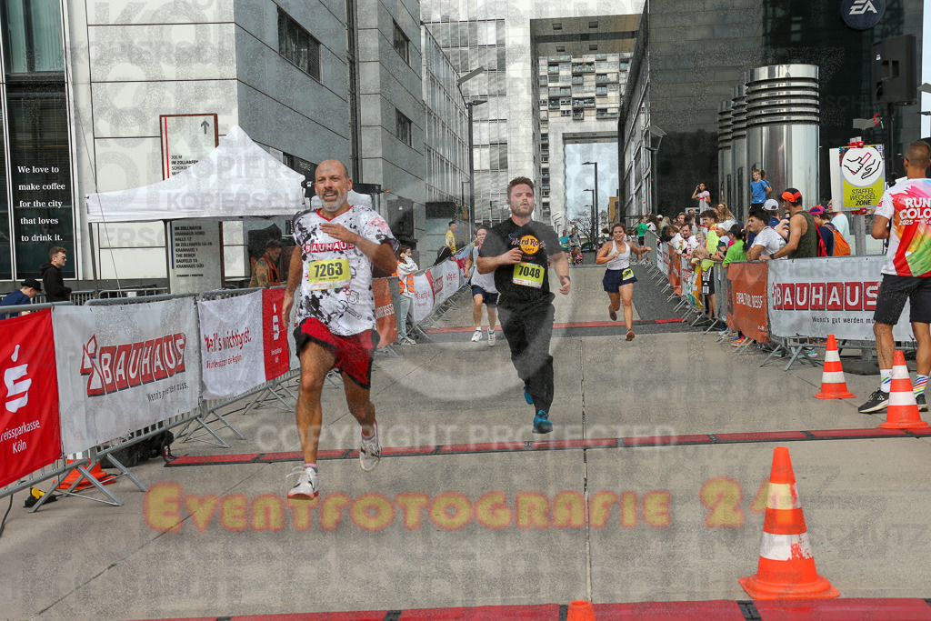 250920_1328_EX1_4881 | Sportfotografie im Rhein-Sieg Kreis, Köln, Bonn, NRW, Rheinland Pfalz, Hessen, etc. Unser Tätigkeitsfeld umfasst den Laufsport vom Volkslauf über den Marathon, Duathlon, Triathon bis zum Ultralauf wie Kölnpfad Ultra oder Schindertrail.