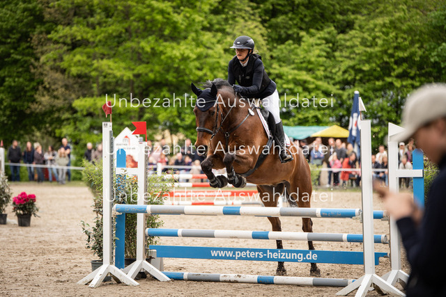 Bad_Meinberg_00395 | saradresslerfotografie - Realisiert mit Pictrs.com