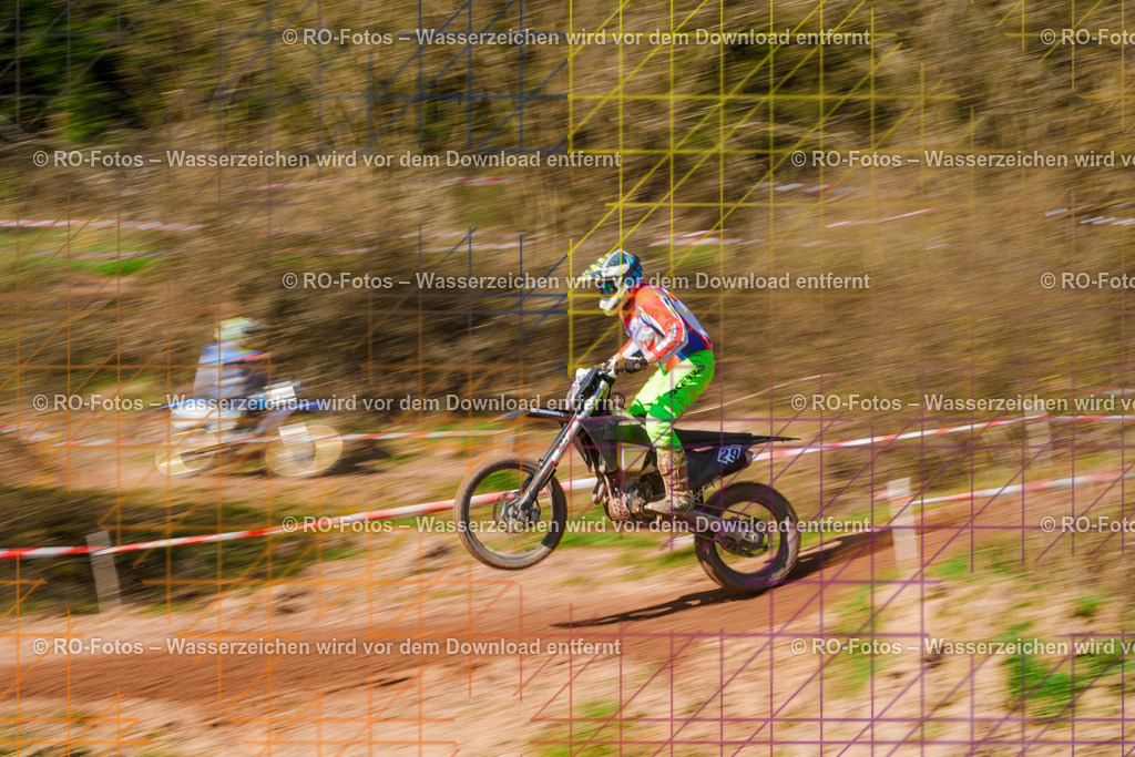 3 Lauf Mernes-222 | Sportfotografie von RO-Fotos: Motorsport, Motocross, Enduro, Laufveranstaltungen und Triathlon. Professionelle Fotos von Sportlern und Events. - Realisiert mit Pictrs.com