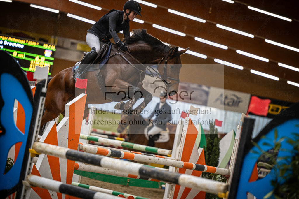 DOS_3394 | Entdecke hochwertige Reitturnierfotos von Foto Oger. Professionell, emotional und authentisch – jetzt Lieblingsmomente im Shop bestellen.Deutschlandweite Turnierfotografie. - Realisiert mit Pictrs.com