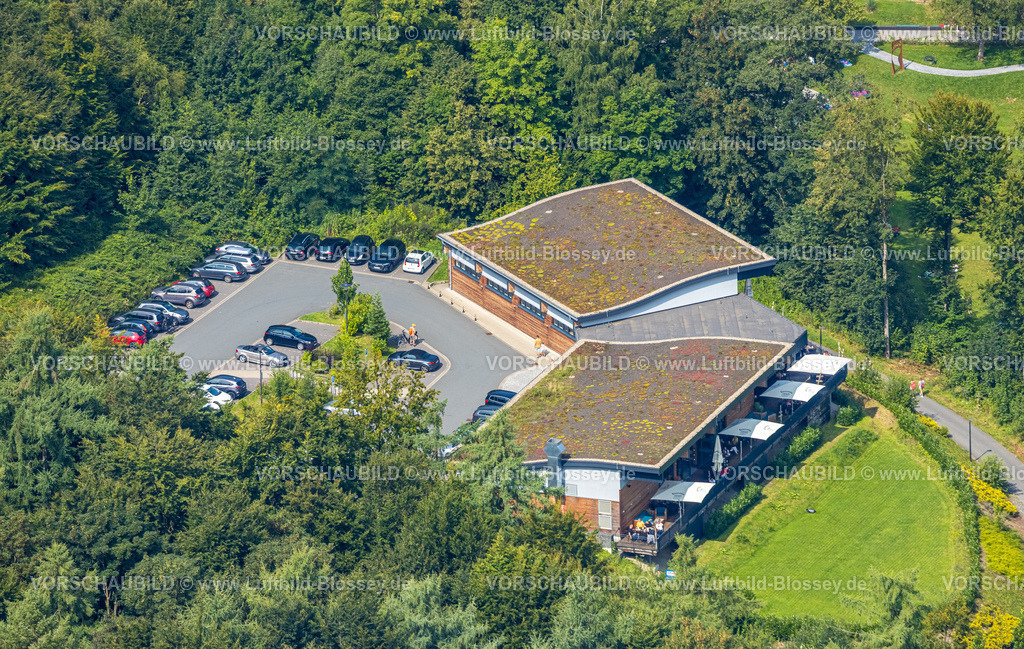 Meschede250807227 | Luftbild, H1 am See Restaurant mit Gründach, Parkplatz, Berghausen, Meschede, Sauerland, Nordrhein-Westfalen, Deutschland