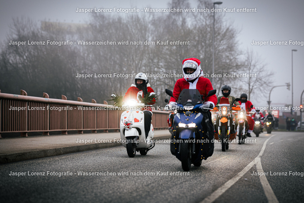 X-Mas Ride I Kiel I 2025 | Jasper Lorenz Fotografie - Realisiert mit Pictrs.com
