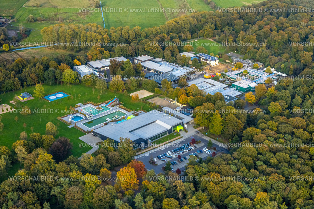 Kleve241014654 | Luftbild, Sternbuschbad Schwimmbad und Freibad, Schule Haus Freudenberg, Baustelle,  Kleve, Niederrhein, Nordrhein-Westfalen, Deutschland