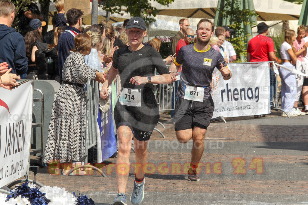 250824_1455_EV4_2353 | Sportfotografie im Rhein-Sieg Kreis, Köln, Bonn, NRW, Rheinland Pfalz, Hessen, etc. Unser Tätigkeitsfeld umfasst den Laufsport vom Volkslauf über den Marathon, Duathlon, Triathon bis zum Ultralauf wie Kölnpfad Ultra oder Schindertrail.