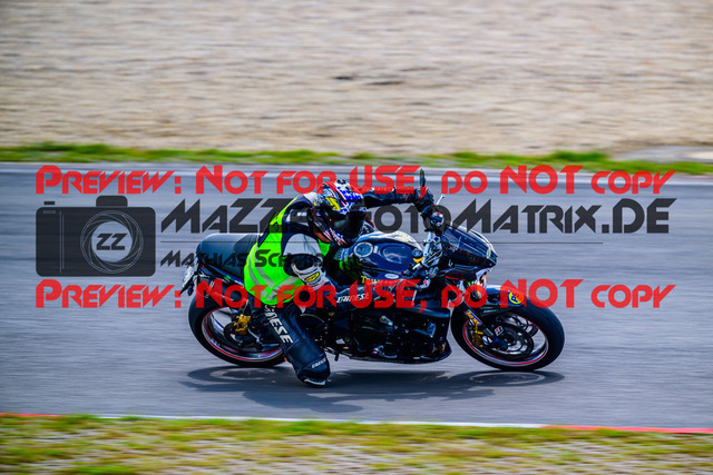 MaZZes_FotoMatrix_240717_6007705_2-22 | INST